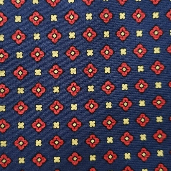 BROOKS BROTHERS SILK TIE BLUE RED GEOMETRIC 3.5" - Picture 1 of 4